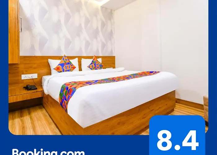 Fabhotel Woodlark Inn